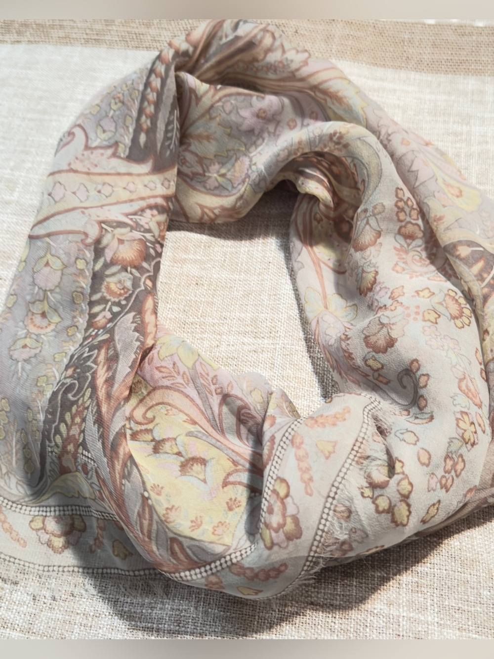 ETRO silk #010 Floral Paisley Silk Scarf - Beige Pink